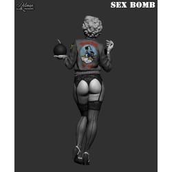 SEX BOMB. Scale 90mm