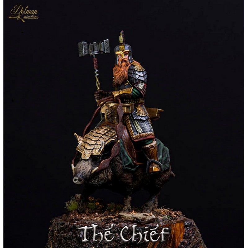 The Chief on boar with Helmet .Scale 1/32