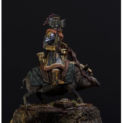 The Chief on boar with Helmet .Scale 1/32