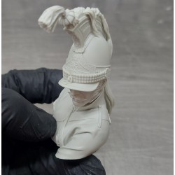 K.D.G. Exclusive .Bust 1/10