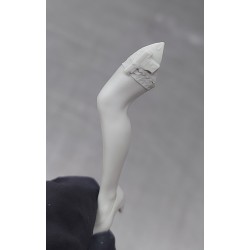 Gangster Girl. Scale 90mm